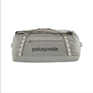 Patagonia Black Hole Duffel in Birch White